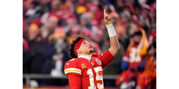 La vida legendaria de la camiseta N° 15 de la NFL ha comenzado